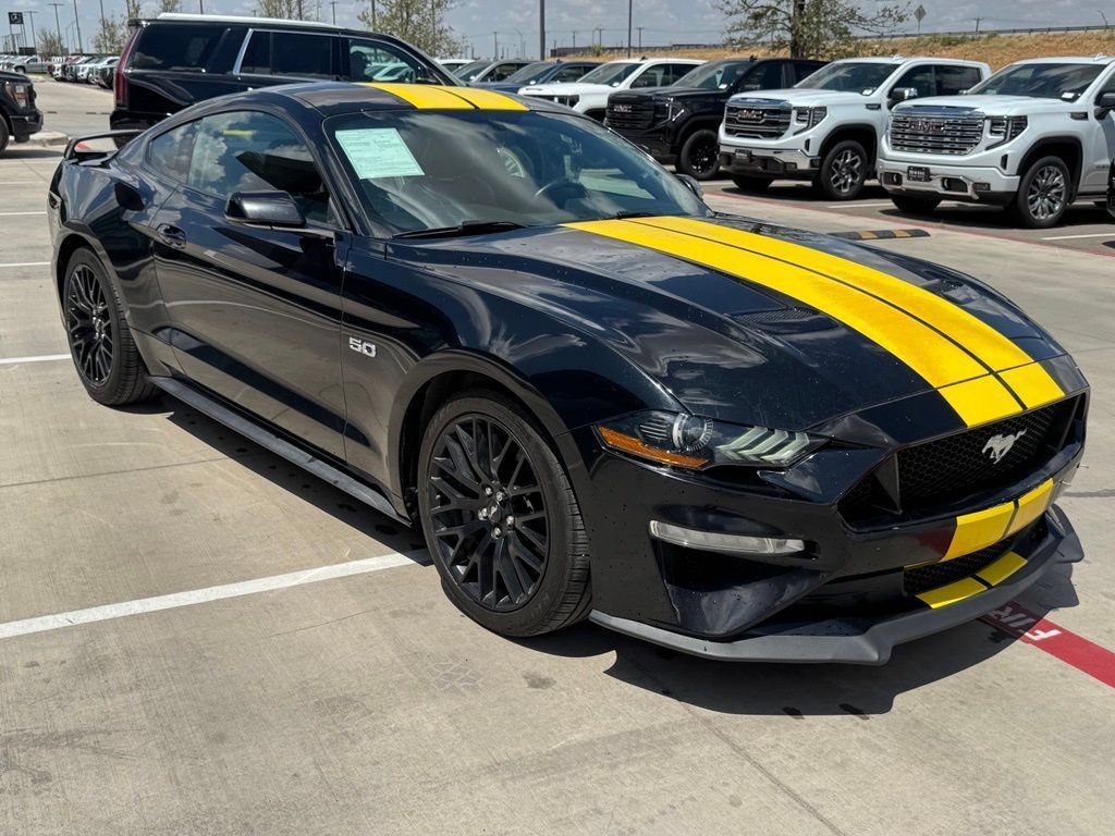 Used 2020 Ford Mustang GT Premium w/ GT Performance Package RWD image 7