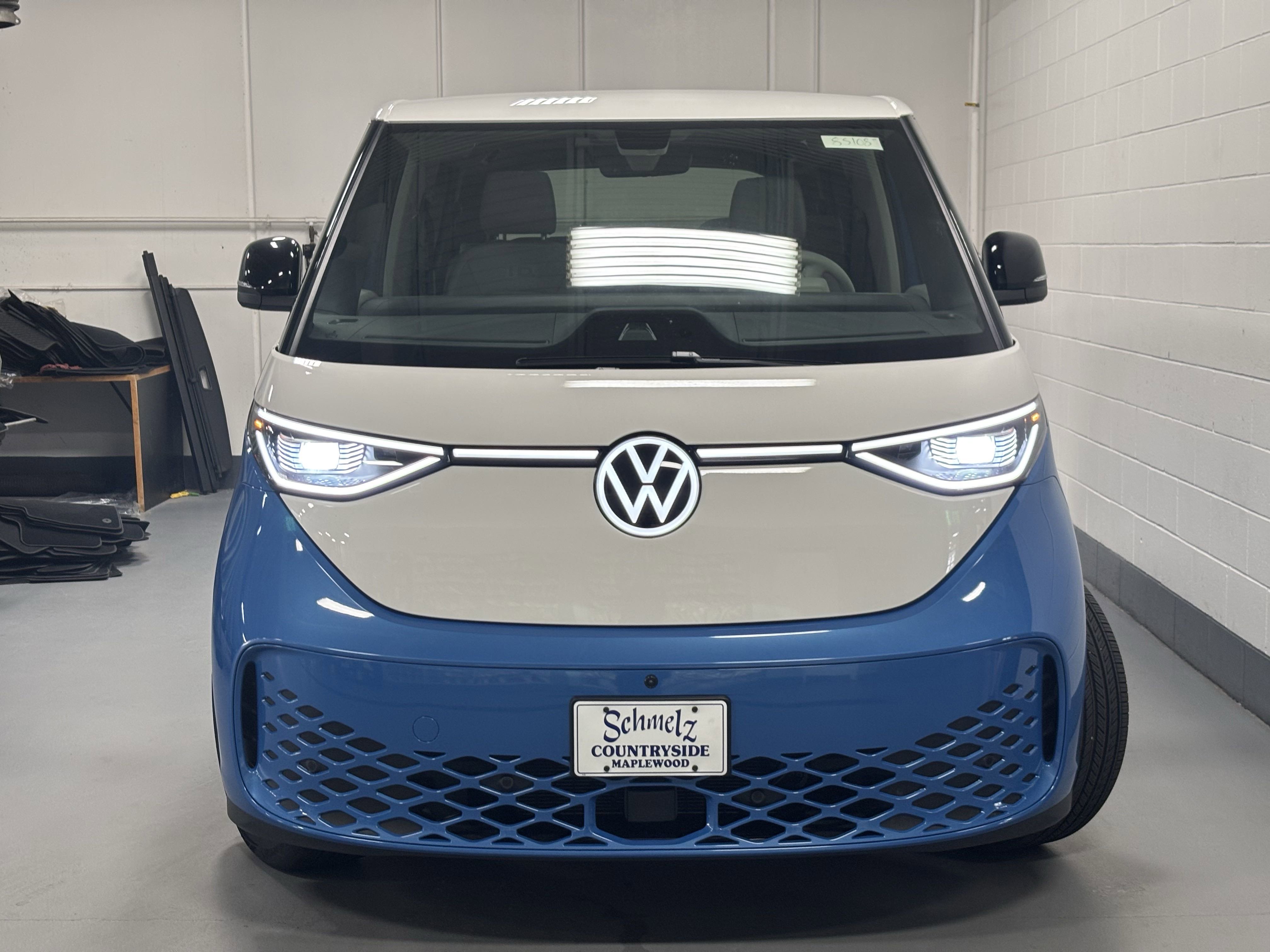 New 2025 Volkswagen ID. Buzz 1st Edition image 6