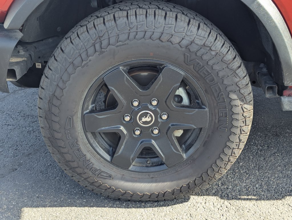 Used 2023 Ford Bronco Black Diamond AWD/4WD image 12