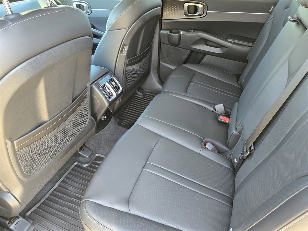 New 2026 Kia Sorento S FWD image 22