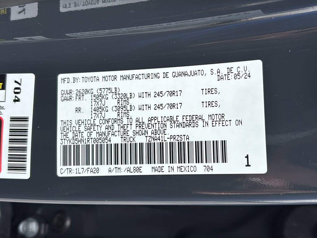 Used 2024 Toyota Tacoma SR image 43