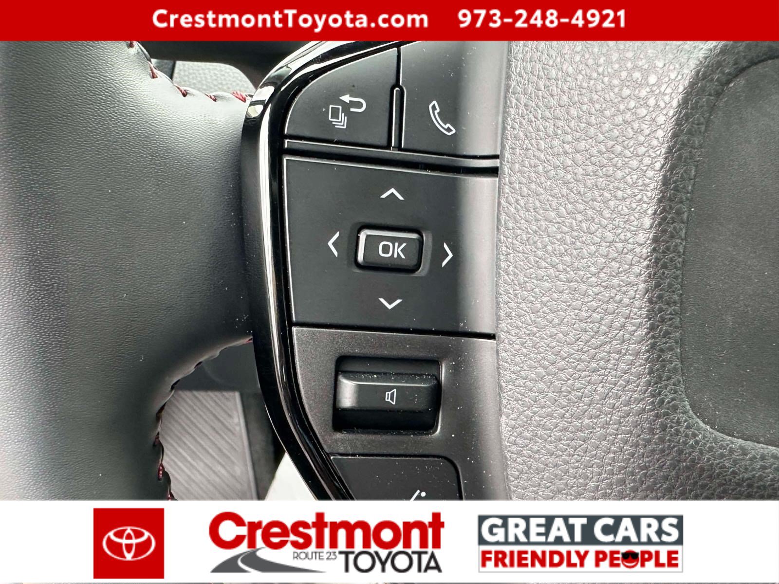 Certified 2024 Toyota Prius Prime FWD image 18