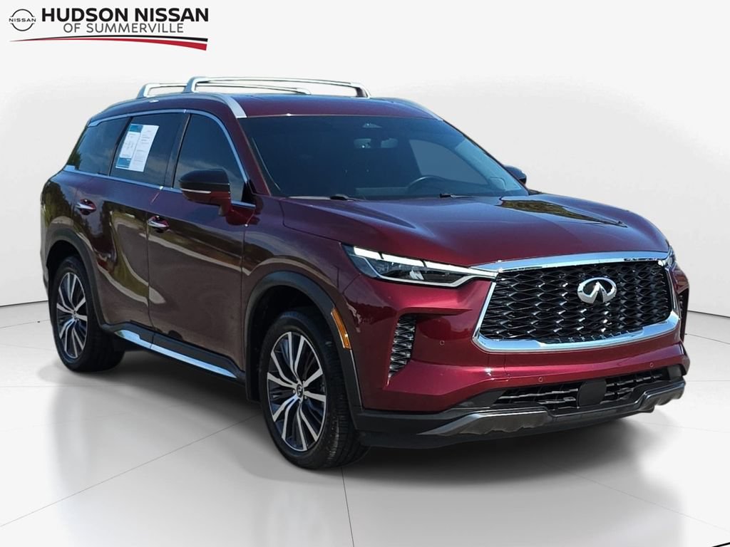 Used 2023 INFINITI QX60 Sensory w/ Cargo Package