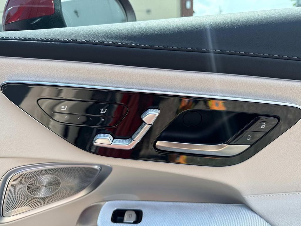 Used 2024 Mercedes-Benz CLE 300 4MATIC Coupe image 15