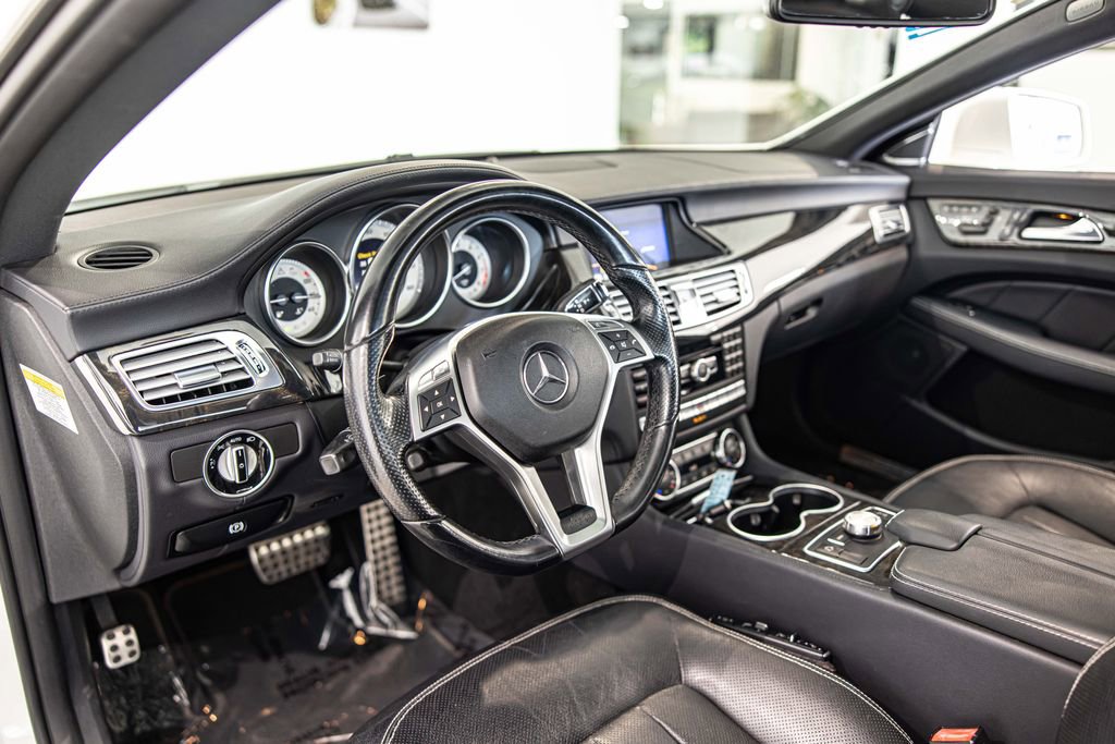Used 2012 Mercedes-Benz CLS 550 4MATIC image 21