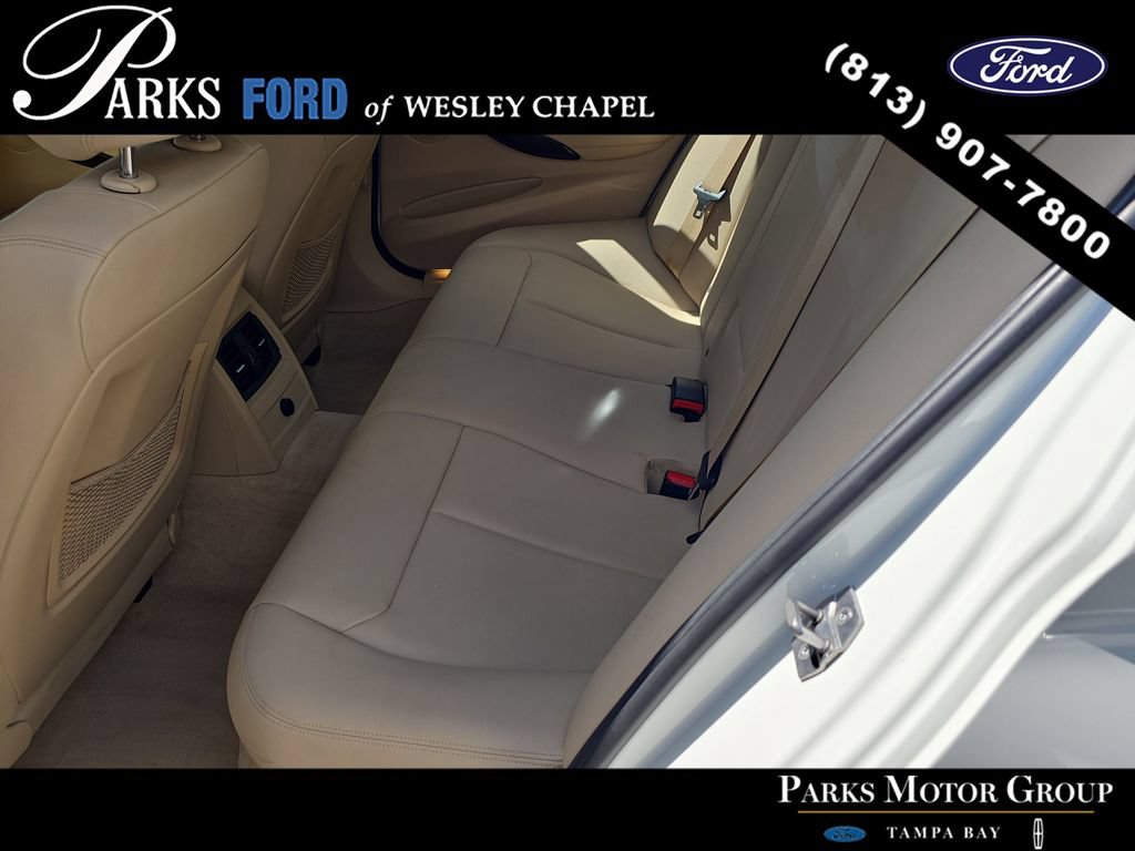 Used 2015 BMW 320i Sedan RWD image 14