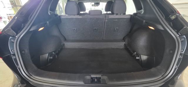 Used 2019 Nissan Rogue Sport SV w/ Technology Package image 6