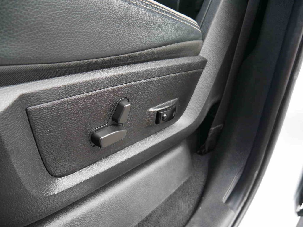 Used 2022 RAM 3500 Laramie image 33