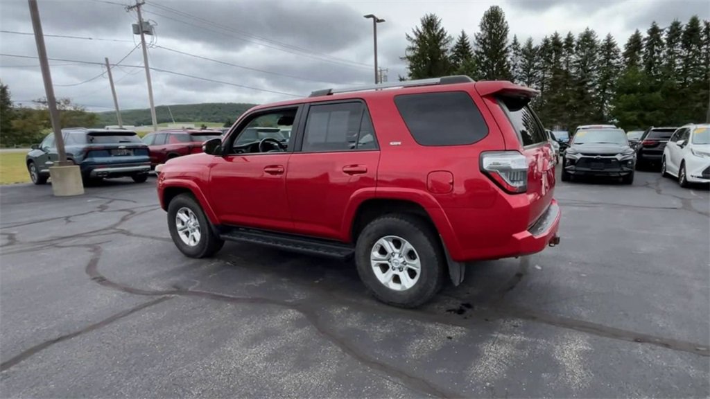 Used 2020 Toyota 4Runner SR5 Premium image 6