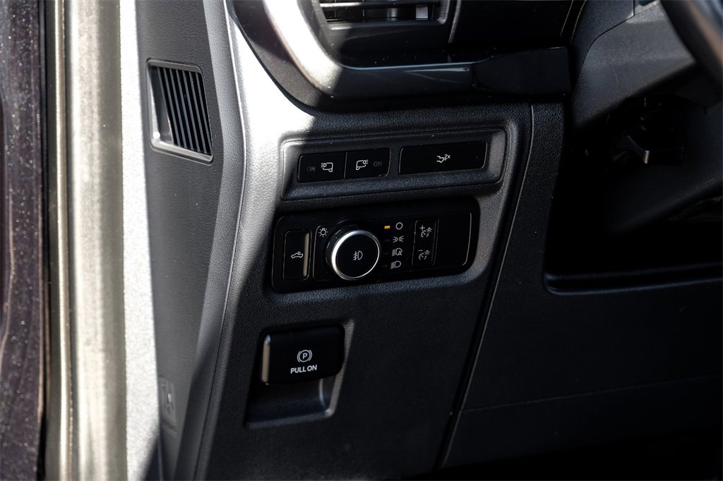 Used 2022 Ford F150 XLT w/ Equipment Group 302A High image 27