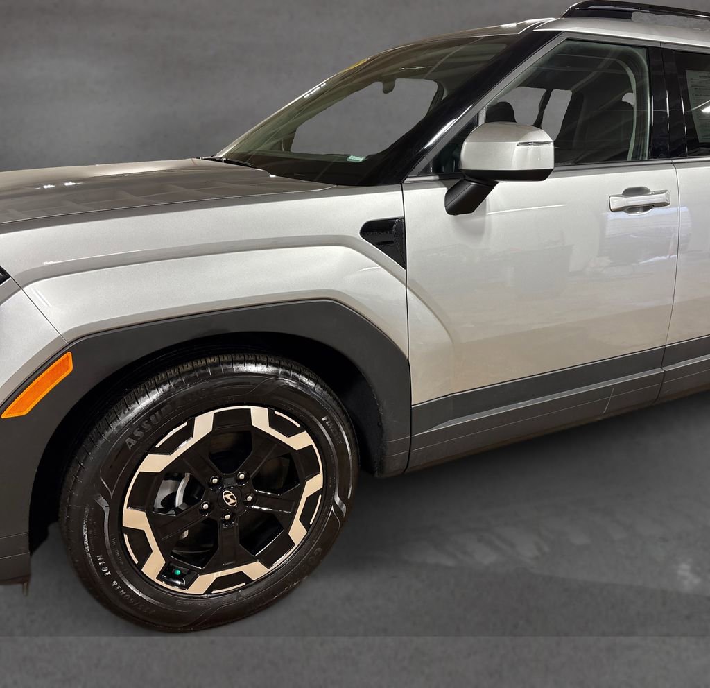Used 2025 Hyundai Santa Fe SEL image 12
