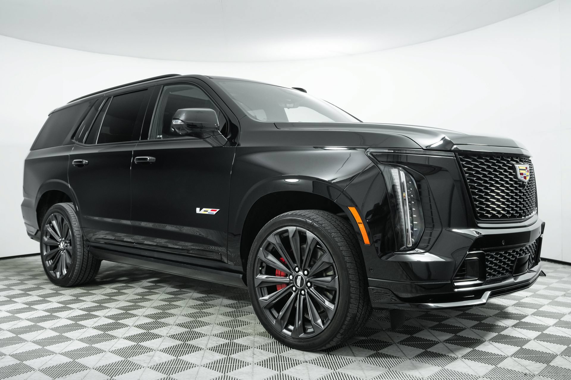 Used 2025 Cadillac Escalade V w/ LPO, Floor Liner Package AWD/4WD image 94