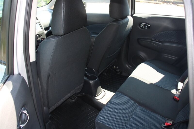 Used 2019 Nissan Versa Note SV FWD image 15