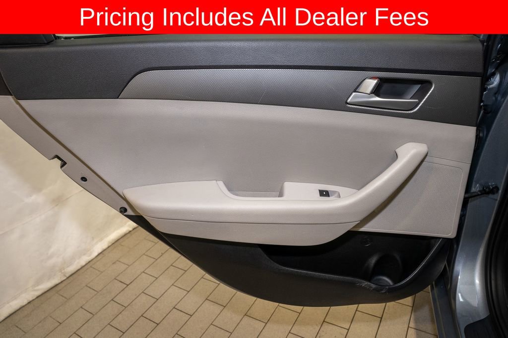 Used 2016 Hyundai Sonata SE FWD image 8