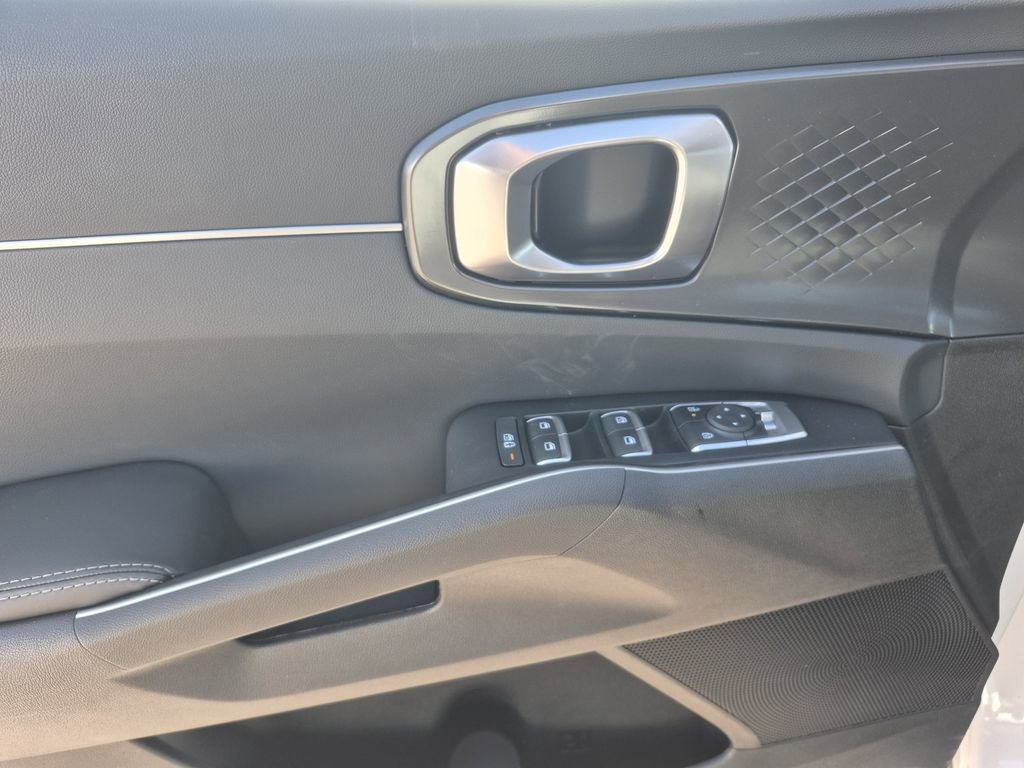 New 2026 Kia Sorento S AWD/4WD image 6
