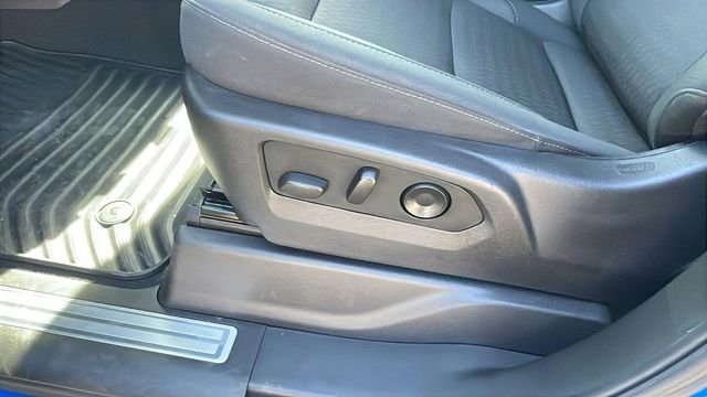 Certified 2025 Chevrolet Silverado 1500 LT w/ All Star Edition Plus image 27