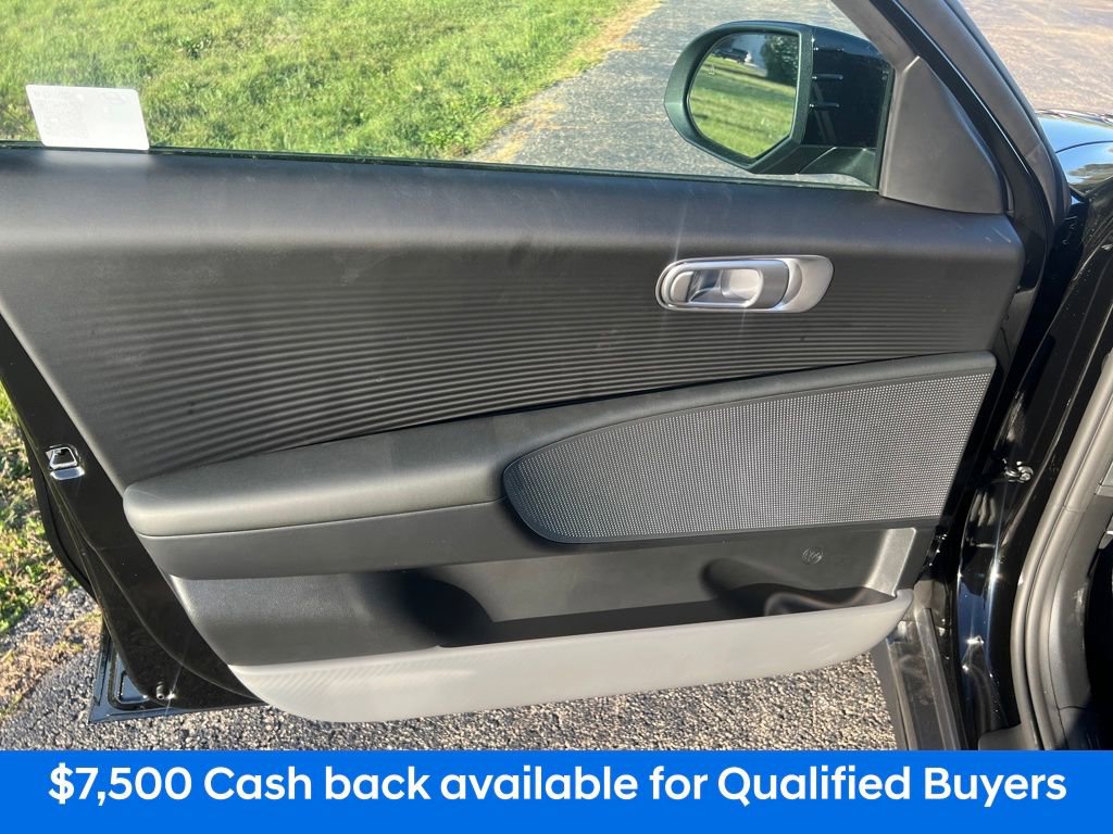 New 2025 Hyundai Ioniq 6 SEL image 15