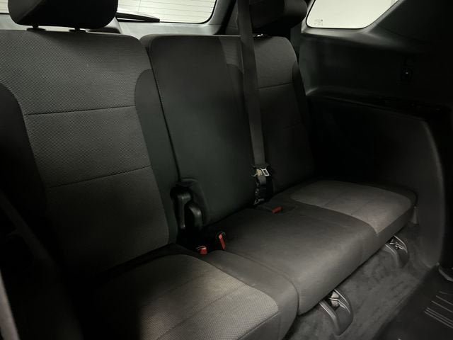 Certified 2023 Chevrolet Traverse LT FWD image 26