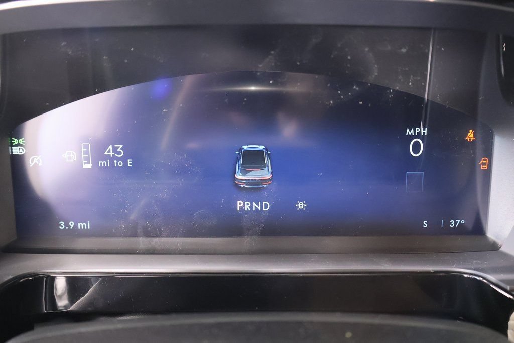 New 2026 Lincoln Corsair Reserve w/ Jet Appearance Package FWD image 4