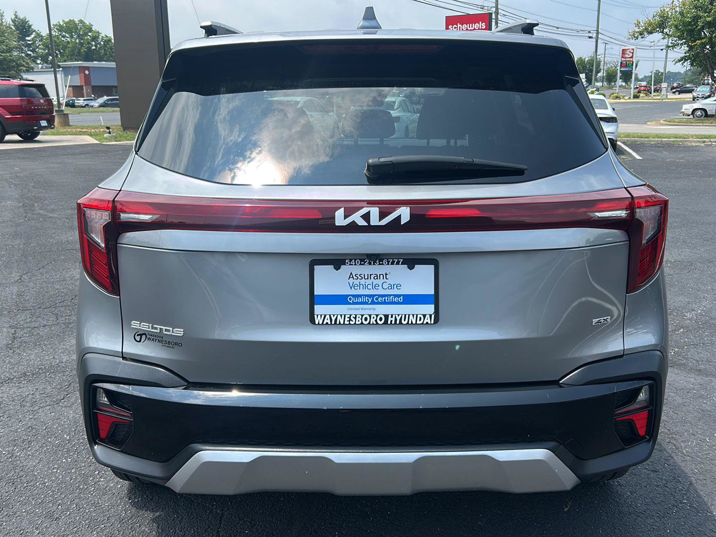 Used 2024 Kia Seltos SX AWD/4WD image 6