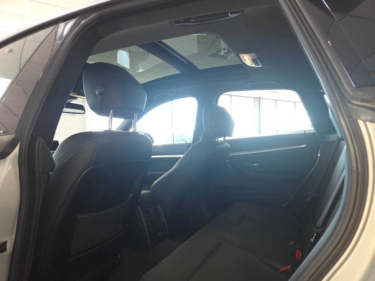 Used 2017 BMW 330i Gran Turismo xDrive AWD/4WD image 22