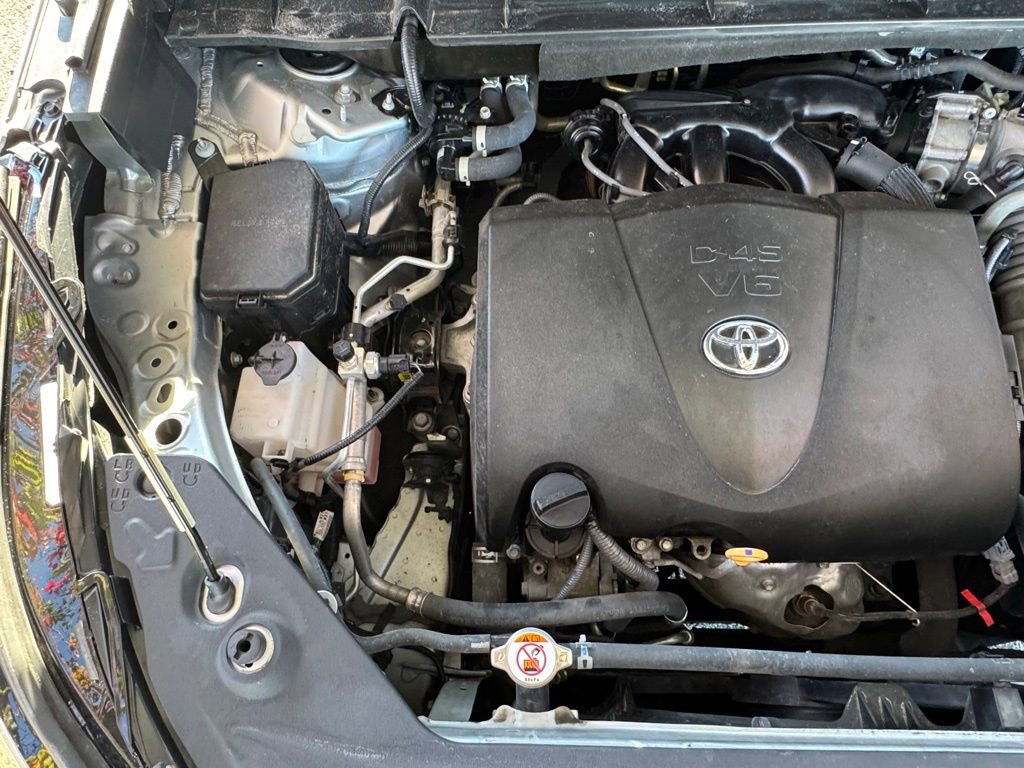 Used 2022 Toyota Highlander XLE image 38