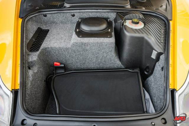 Used 2000 Porsche 911 Carrera 4 image 68