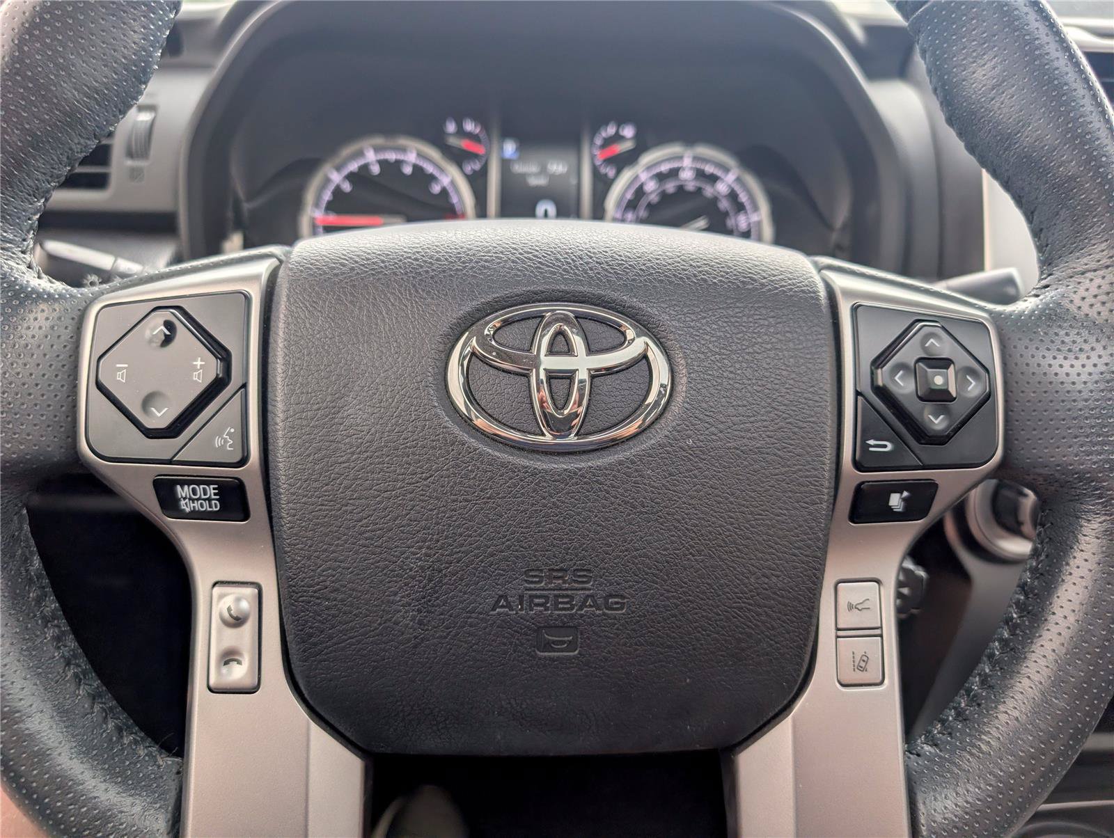 Used 2023 Toyota 4Runner Limited AWD/4WD image 24
