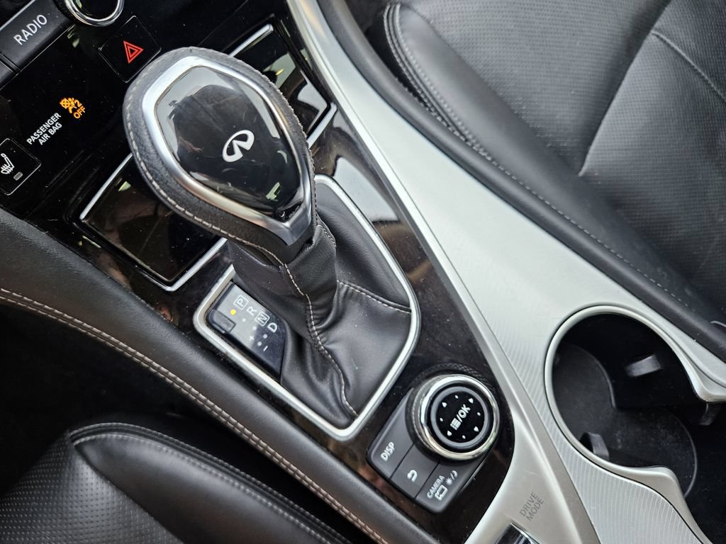 Used 2022 INFINITI Q50 Luxe w/ Cargo Package RWD image 24