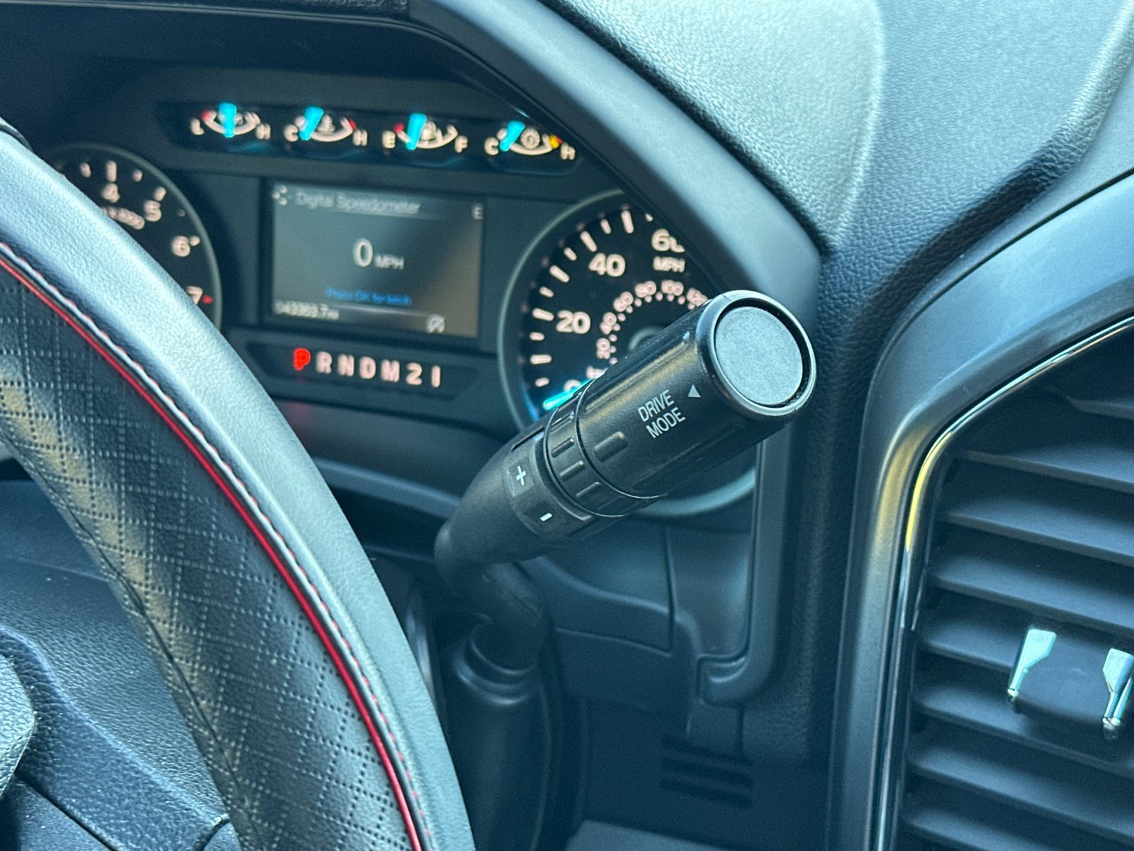 Used 2019 Ford F150 XLT w/ Equipment Group 301A Mid RWD image 19