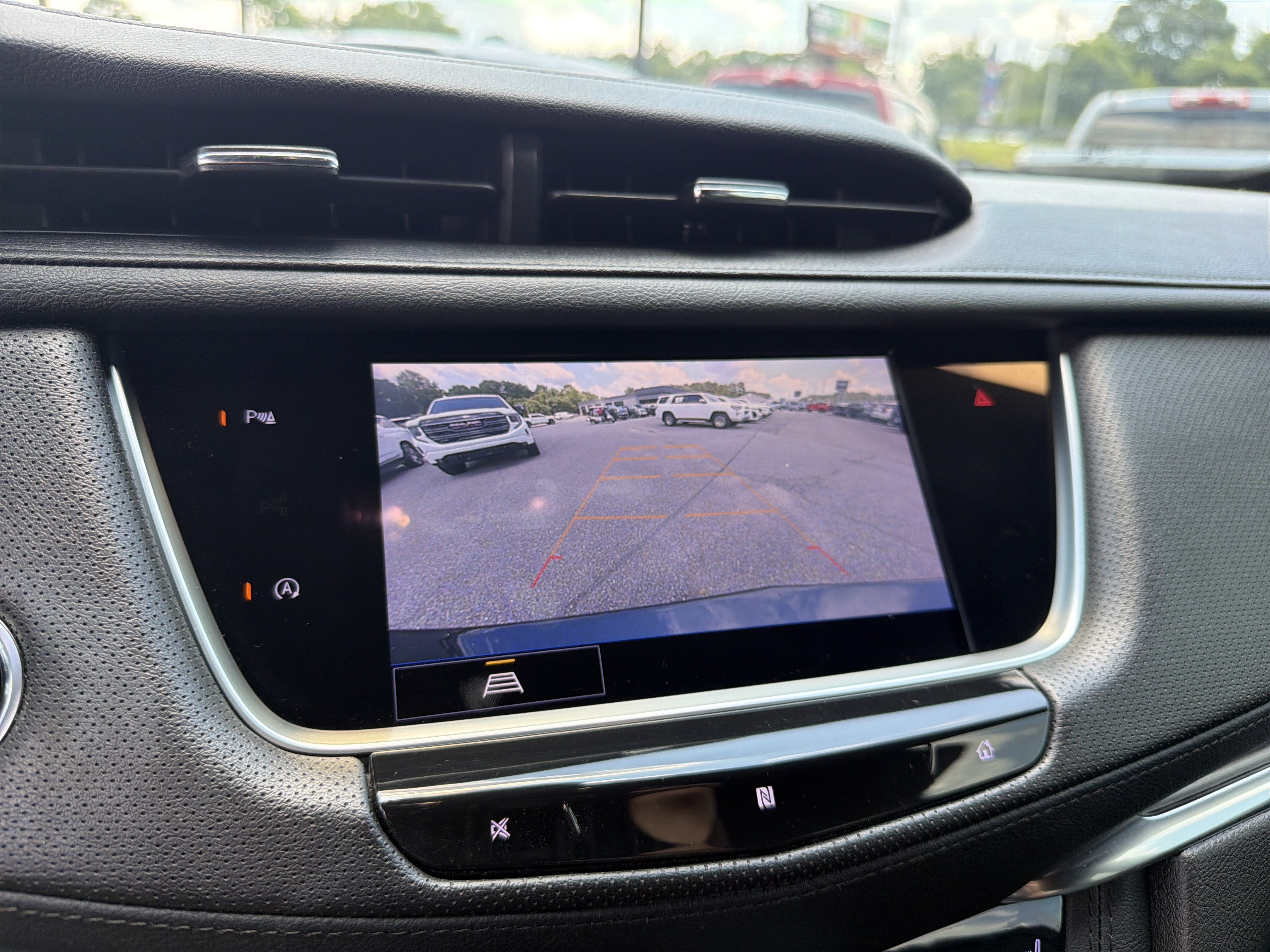 Used 2021 Cadillac XT5 Luxury FWD image 25