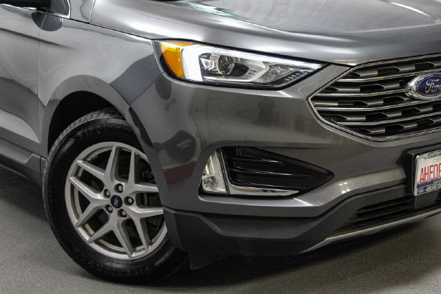 Used 2021 Ford Edge SEL w/ Cargo Accessory Package AWD/4WD image 2
