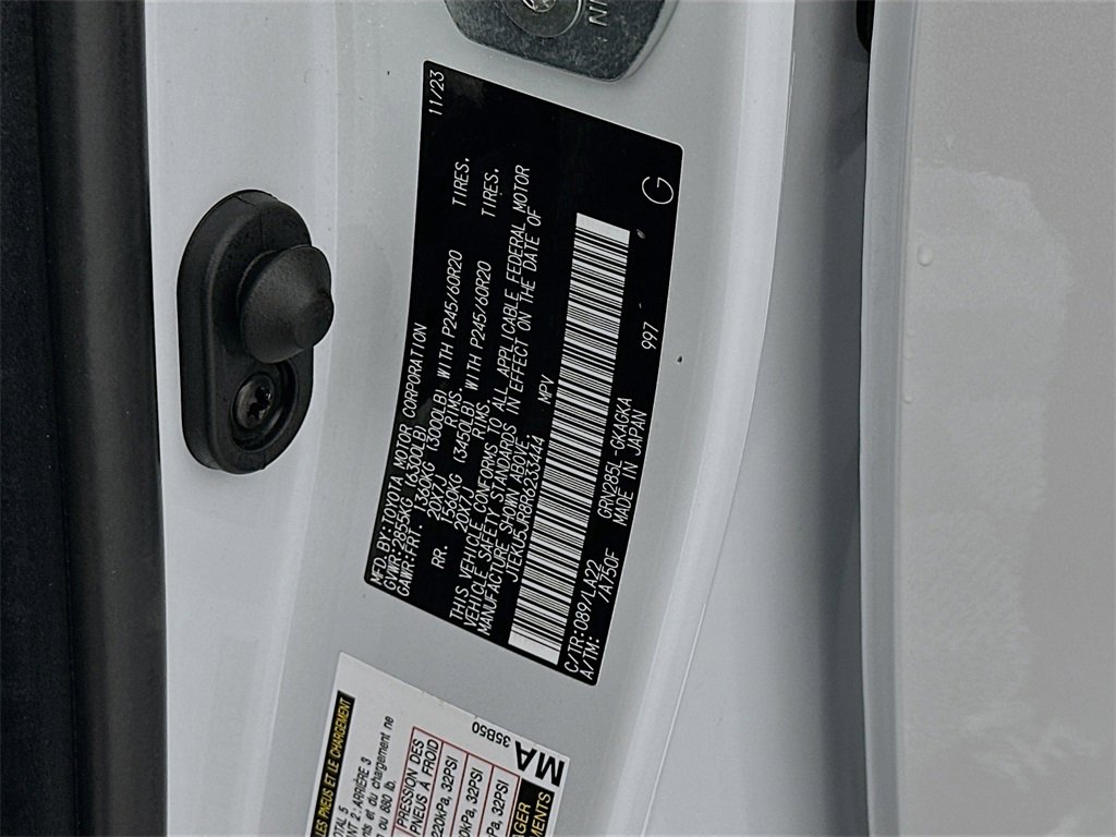 Certified 2024 Toyota 4Runner Limited image 32