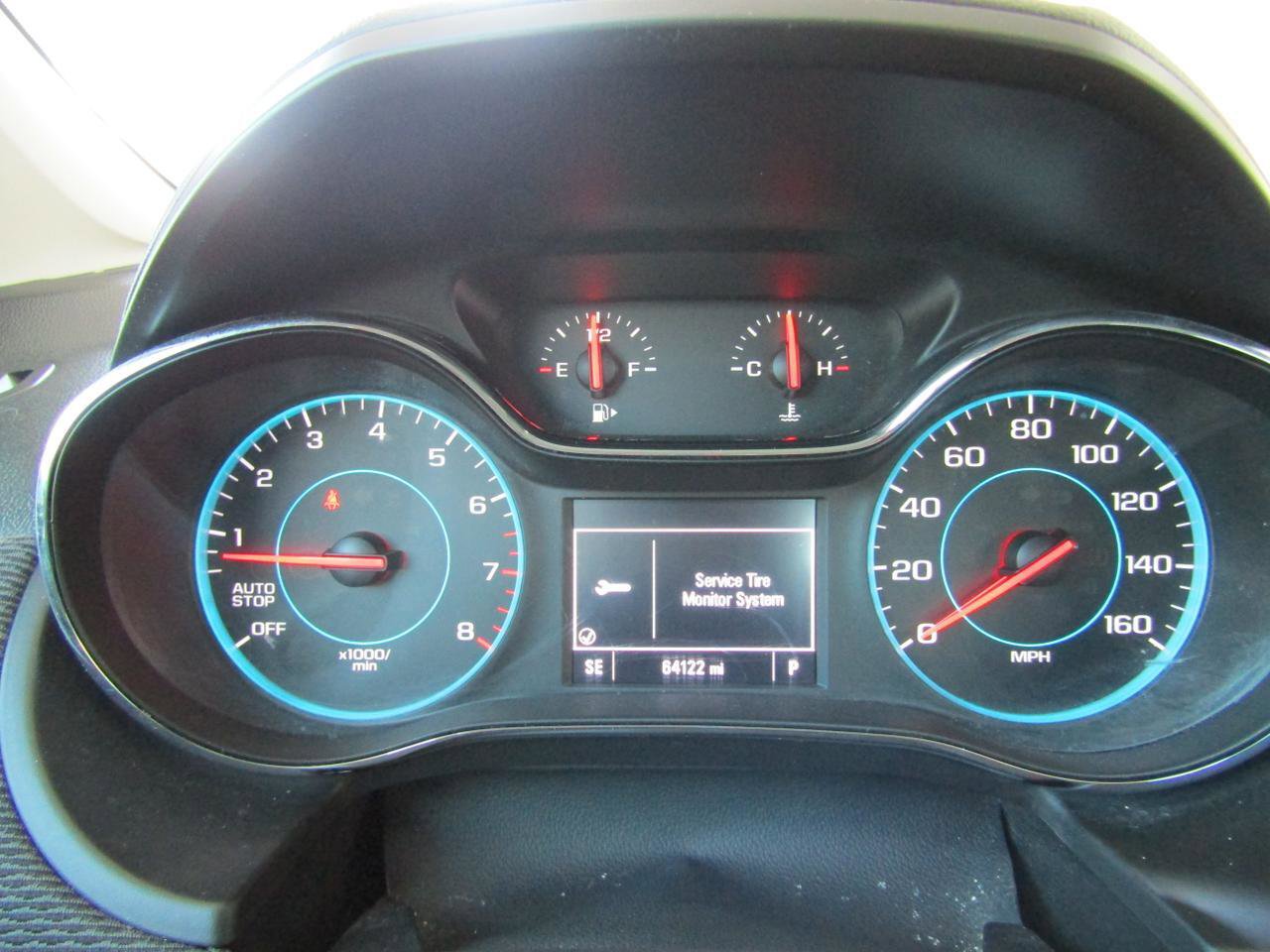 Used 2017 Chevrolet Cruze LT FWD image 9