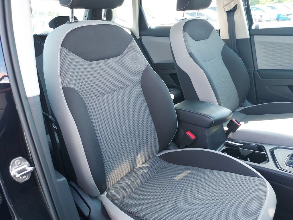 Used 2023 Volkswagen Taos S w/ Driver Assistance Package FWD image 29