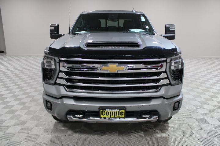 Used 2024 Chevrolet Silverado 2500 High Country w/ High Country Premium Package AWD/4WD image 7