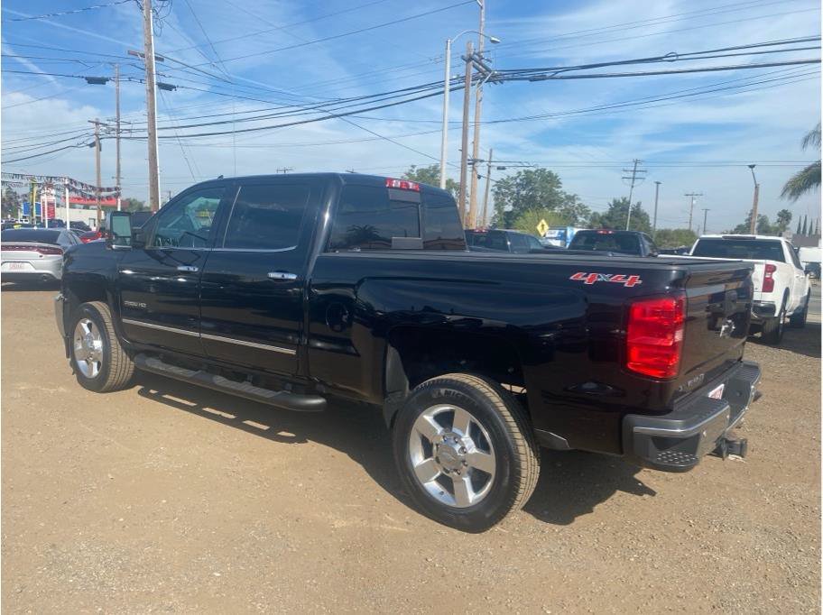 Used 2016 Chevrolet Silverado 2500 LTZ w/ Duramax Plus Package AWD/4WD image 3