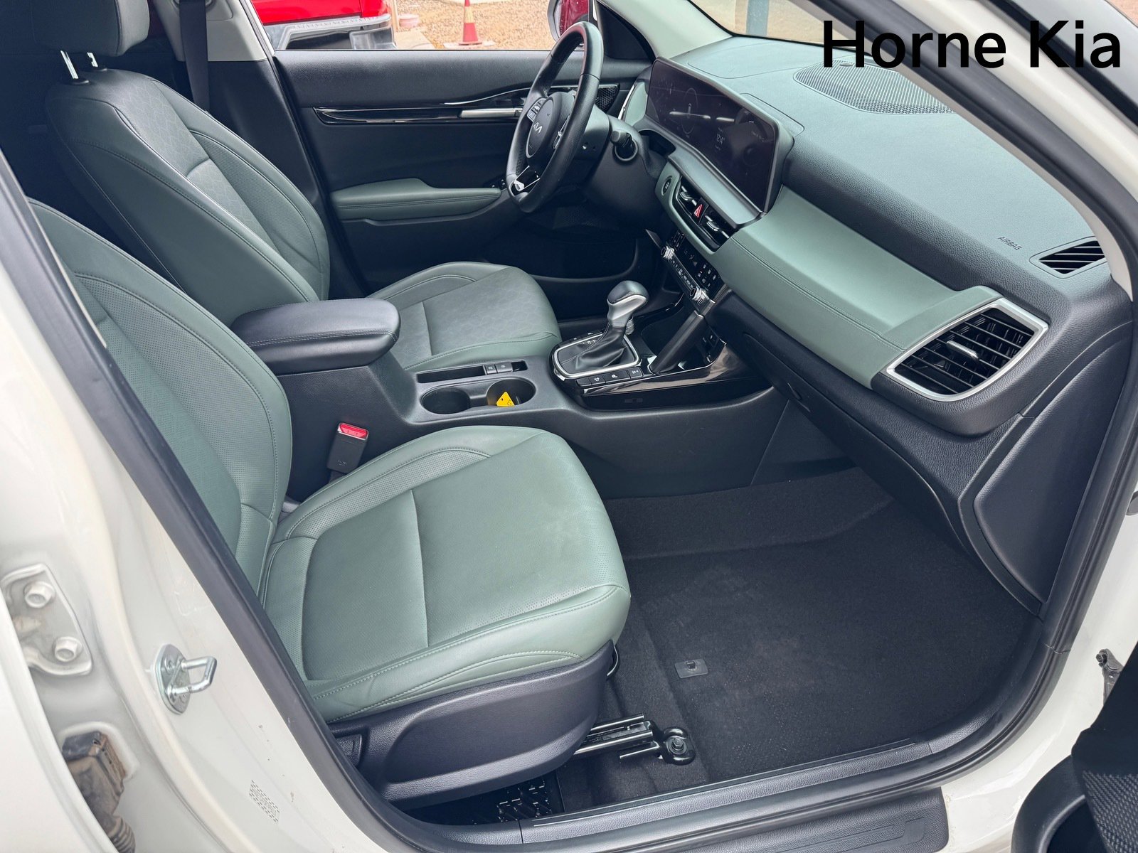 Certified 2024 Kia Seltos SX image 25