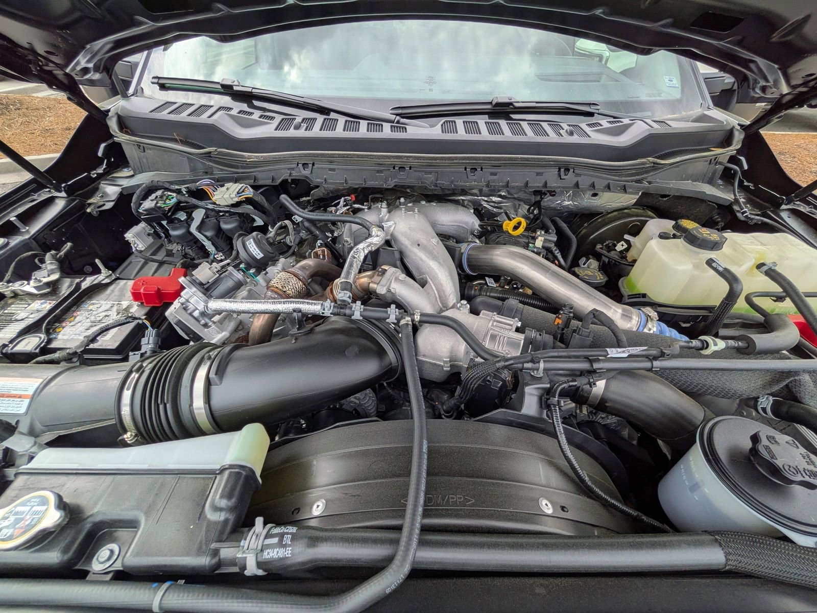 Certified 2026 Ford F250 Lariat w/ Black Appearance Package image 5