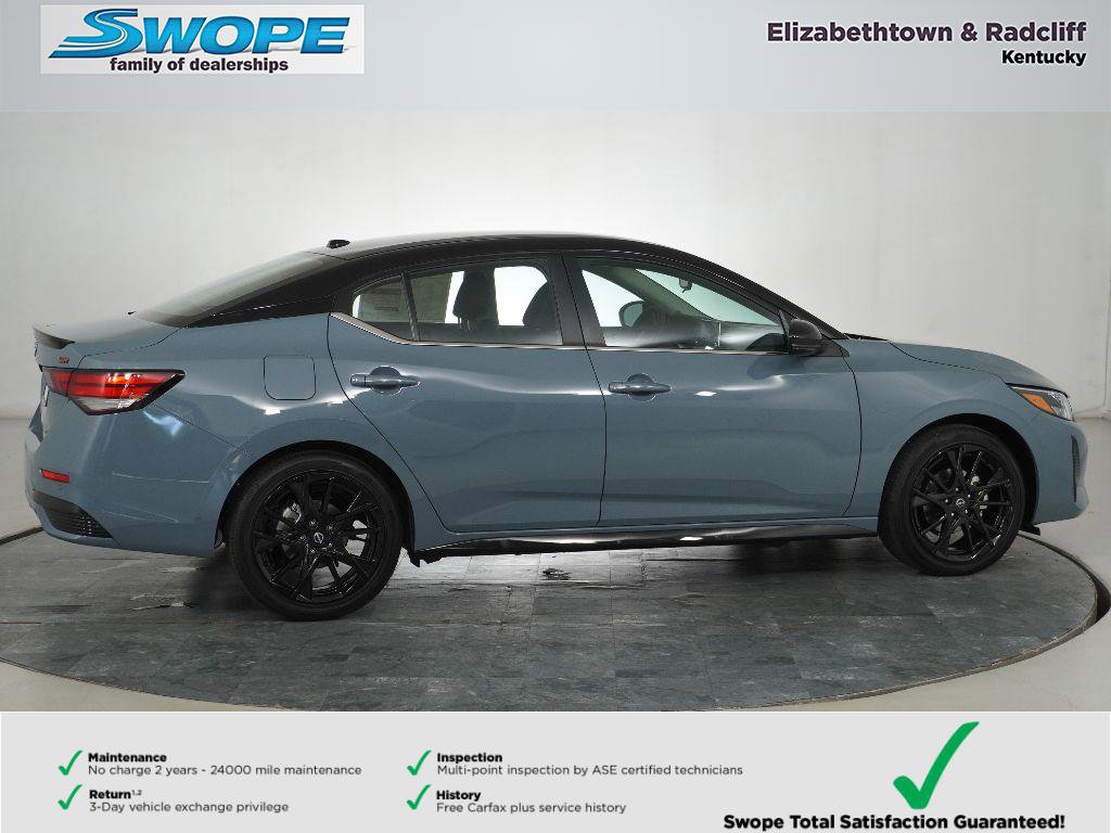 New 2025 Nissan Sentra SR w/ Midnight Edition image 3
