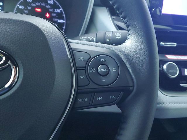 Used 2026 Toyota Corolla SE image 24