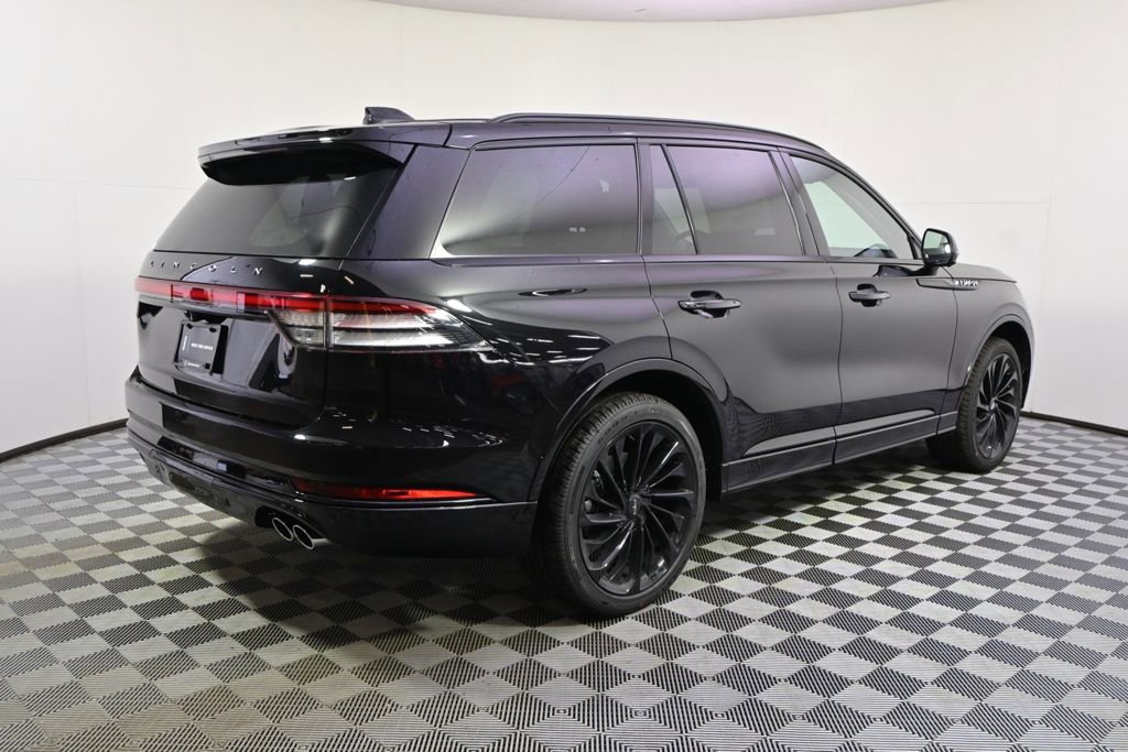 New 2026 Lincoln Aviator Reserve image 7