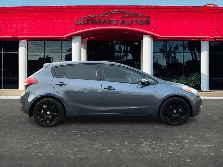 Used 2016 Kia Forte LX FWD image 7