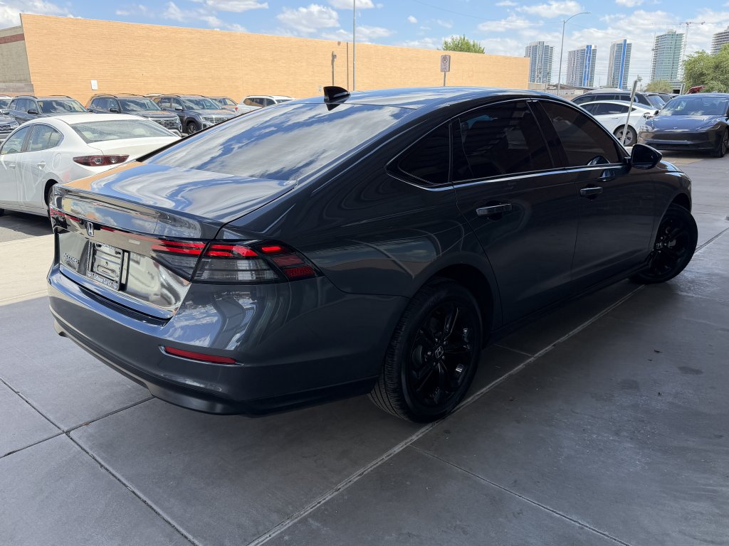 Used 2025 Honda Accord SE image 4