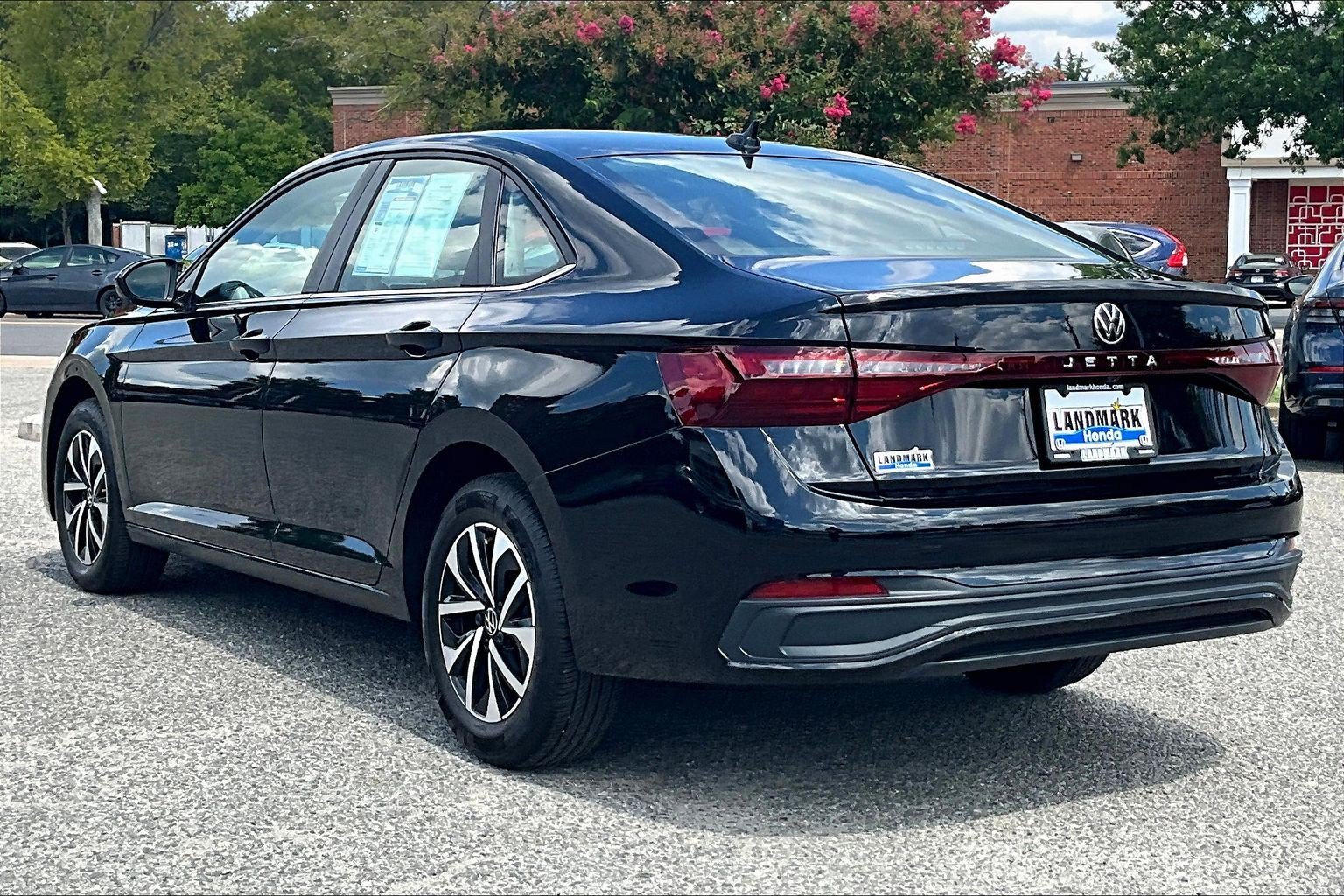 Used 2025 Volkswagen Jetta S FWD image 12