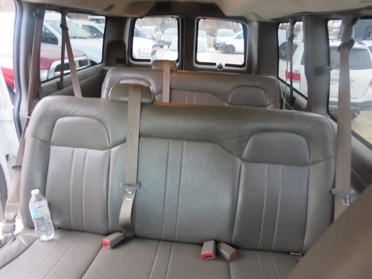 Used 2014 Chevrolet Express 1500 LS RWD image 26