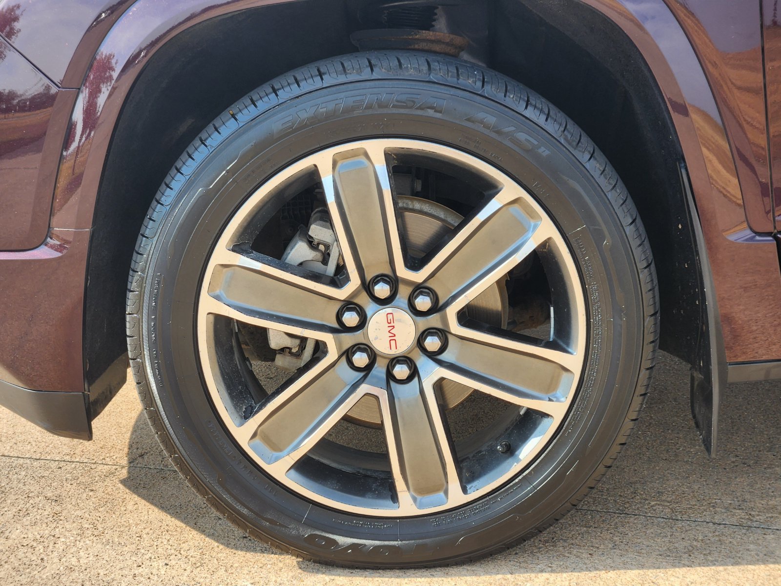Used 2017 GMC Acadia Denali w/ Technology Package AWD/4WD image 14