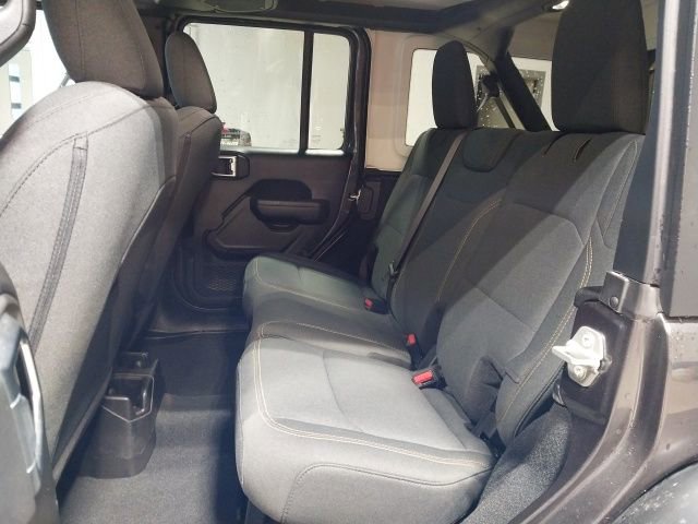 Used 2024 Jeep Wrangler Willys image 8