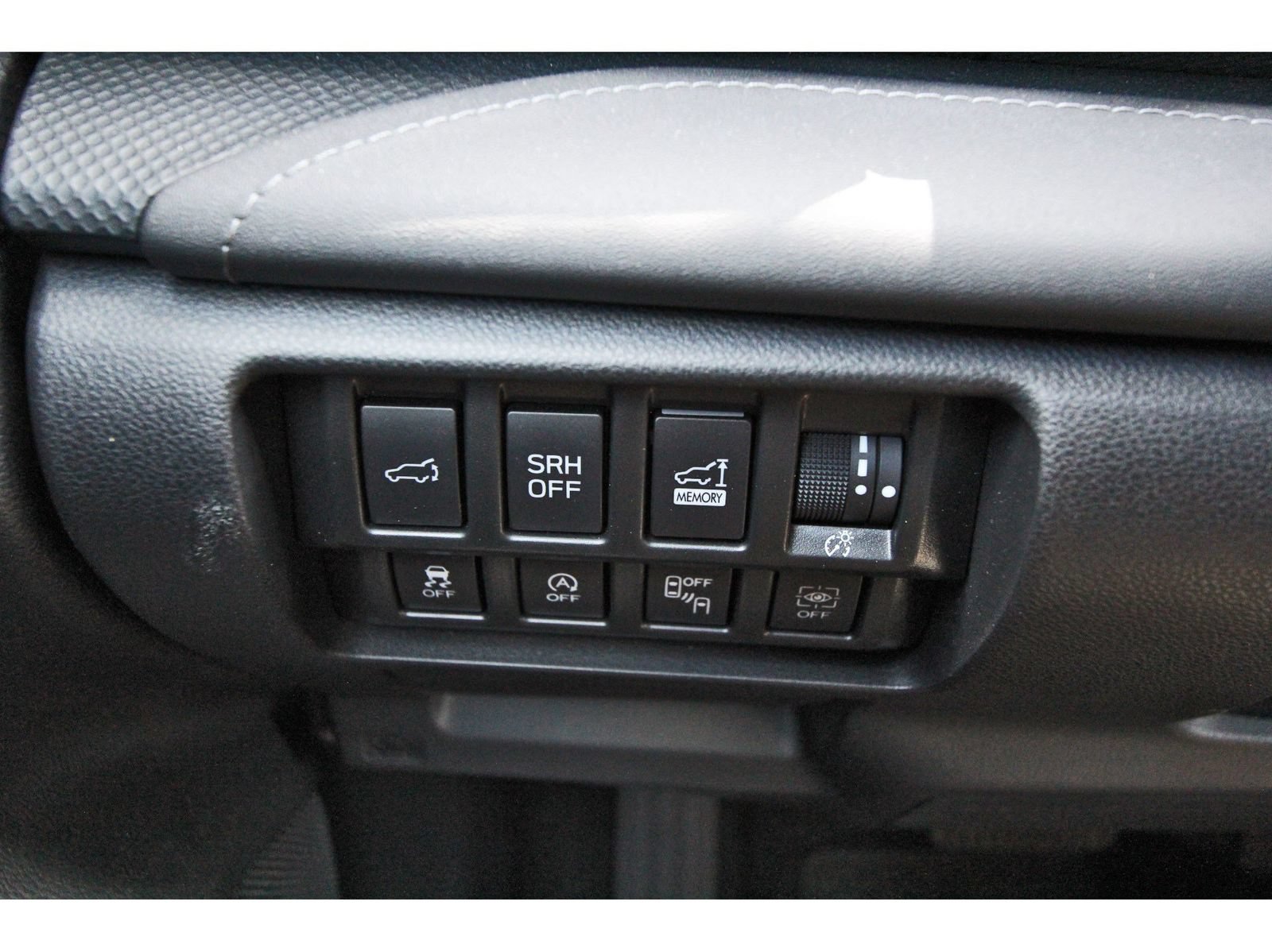 Used 2024 Subaru Forester Touring w/ POP Package 3 AWD/4WD image 20