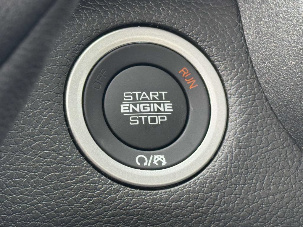 New 2025 RAM 3500 Tradesman AWD/4WD image 20